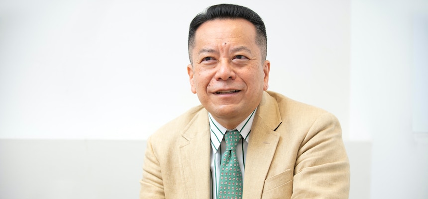 株式会社新企業法務倶楽部 代表取締役 登島和弘氏