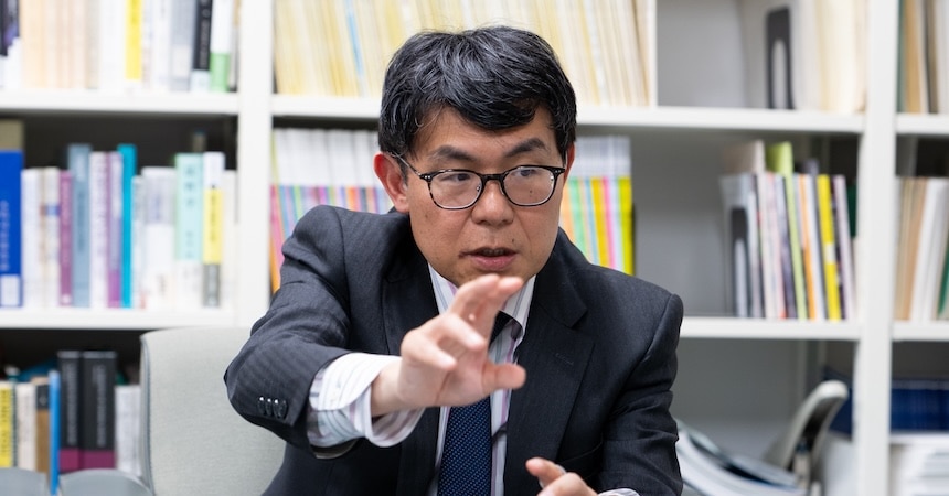 東京大学社会科学研究所　田中 亘教授