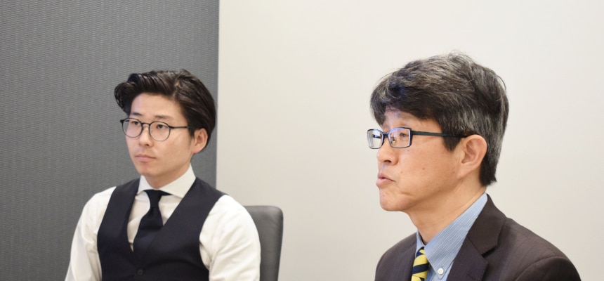 （左から）デロイト トーマツ リスクサービス株式会社 シニアコンサルタント 和田 皇輝氏、デロイト トーマツ リスクサービス株式会社 シニアマネジャー、経済産業省ISO/TC309国内対策委員会委員（WG3 Whistleblowing担当） 亀井 将博氏