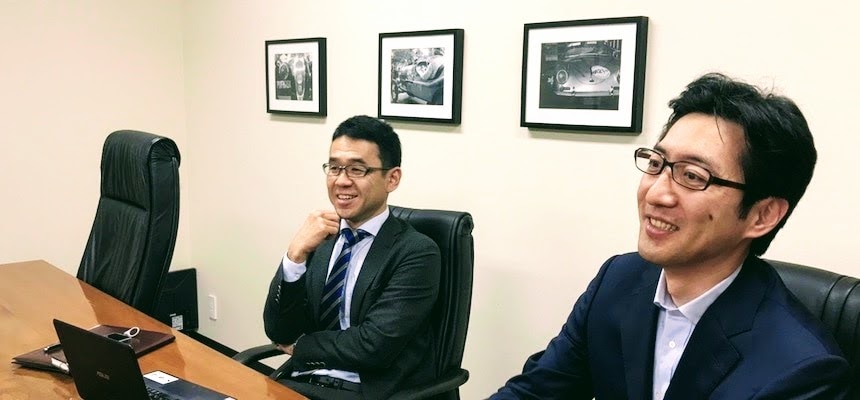 左から、あすかコーポレイトアドバイザリー株式会社　田中 喜博代表取締役COO、金岡 将之ディレクター