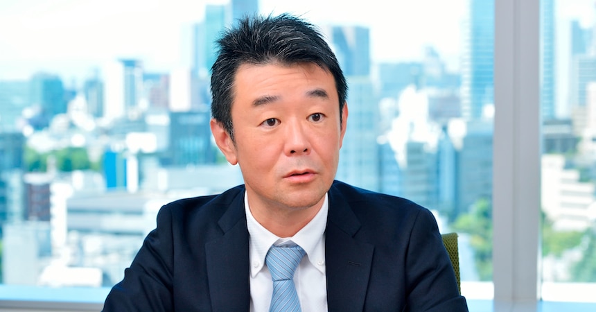 山根 睦弘氏